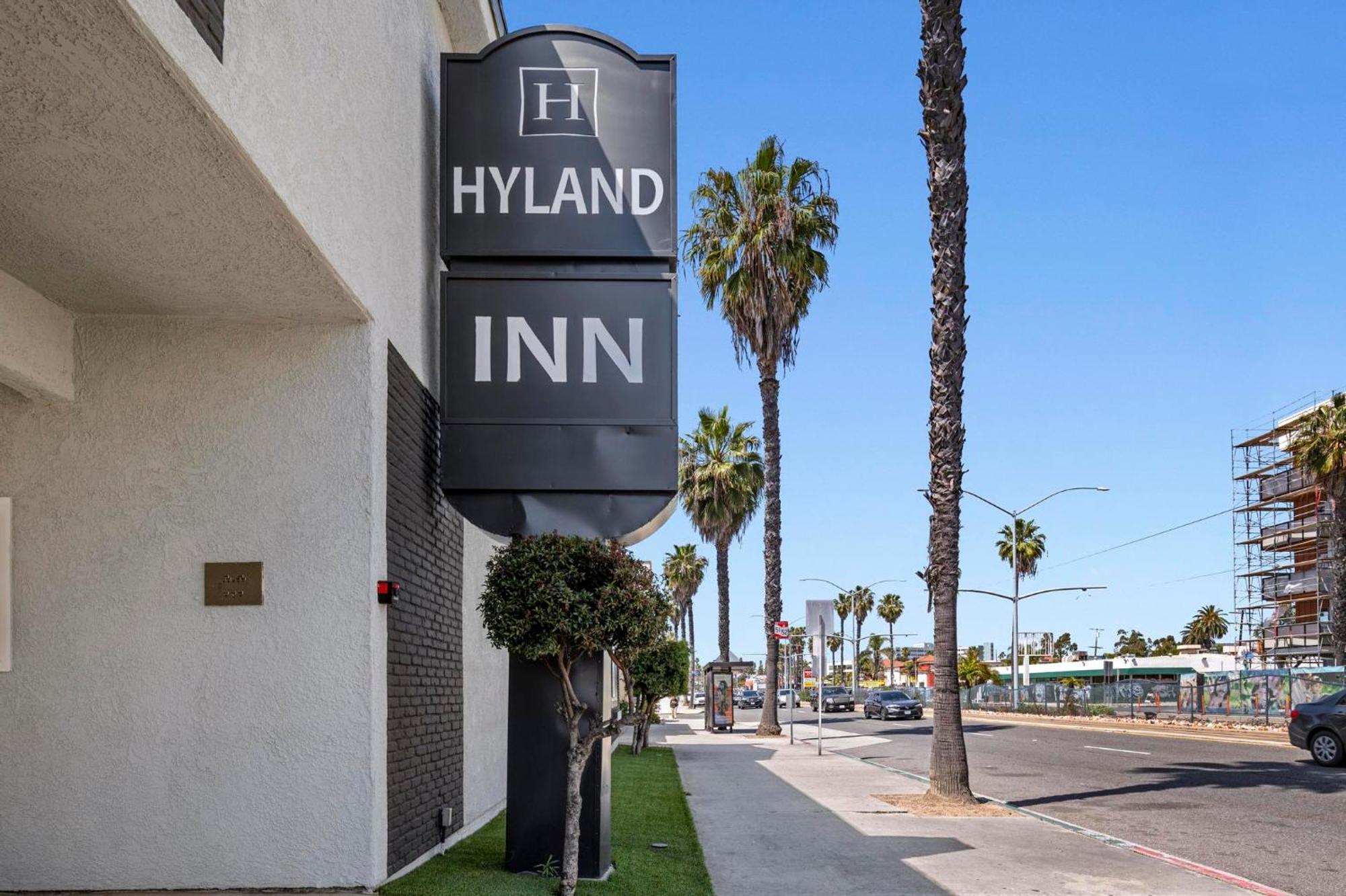 Hyland Inn Long Beach Bagian luar foto